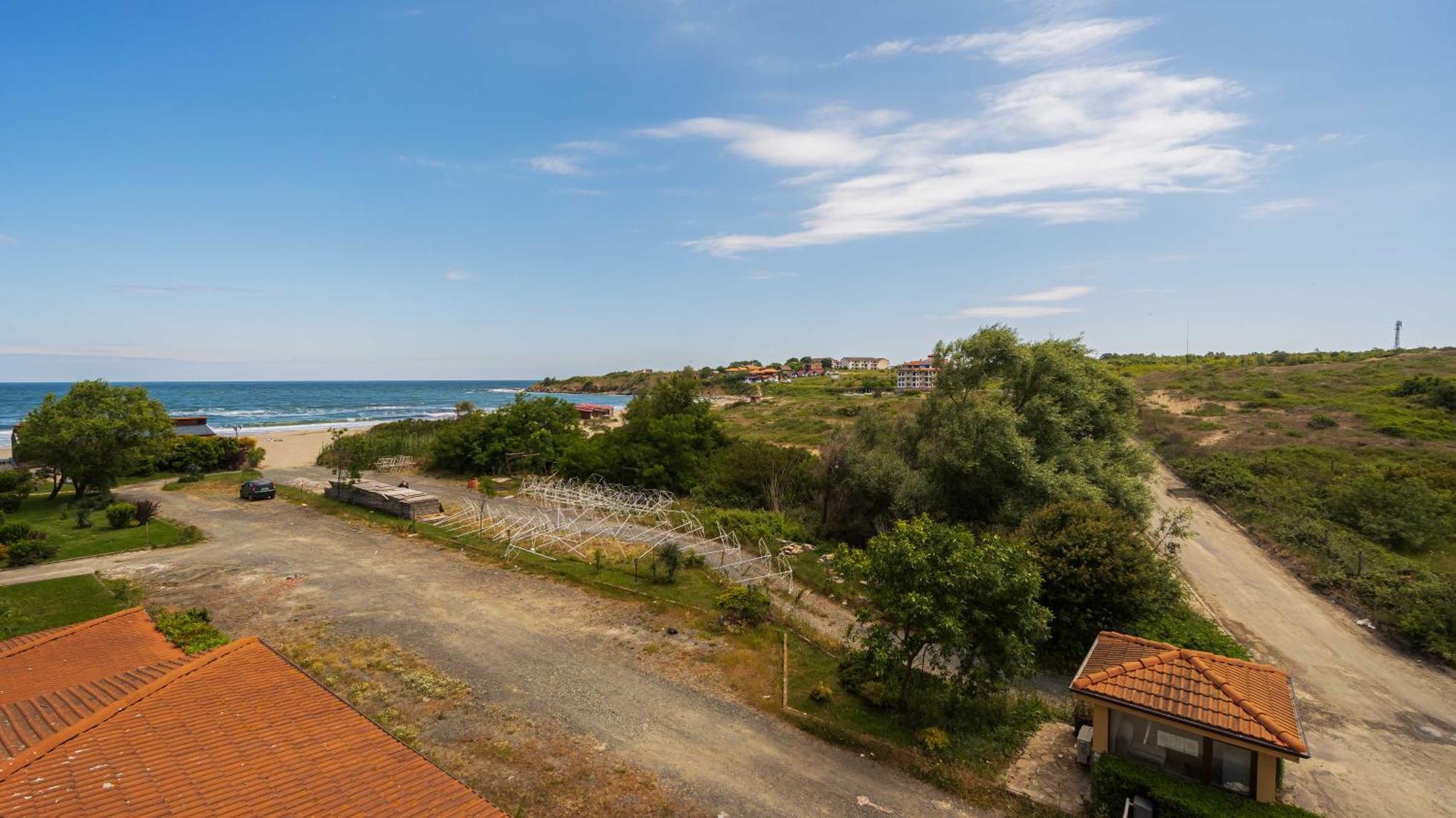 Първа Линия Хотел С Адрес К-С Реджина Маре Царево Tsarevo Exterior photo